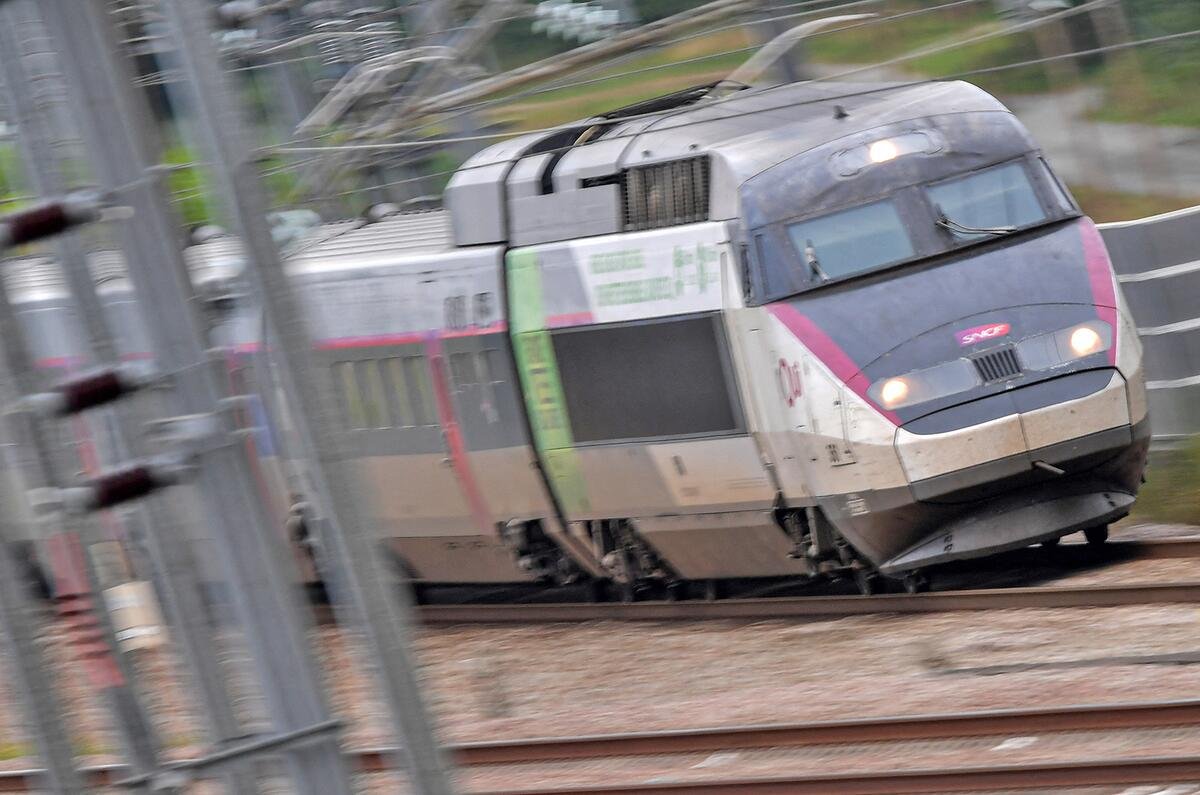 The fastest trains in the world 